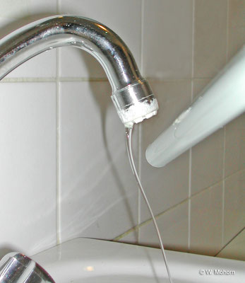 Energie kann Wasser ablenken © Wilhelm Mohorn
